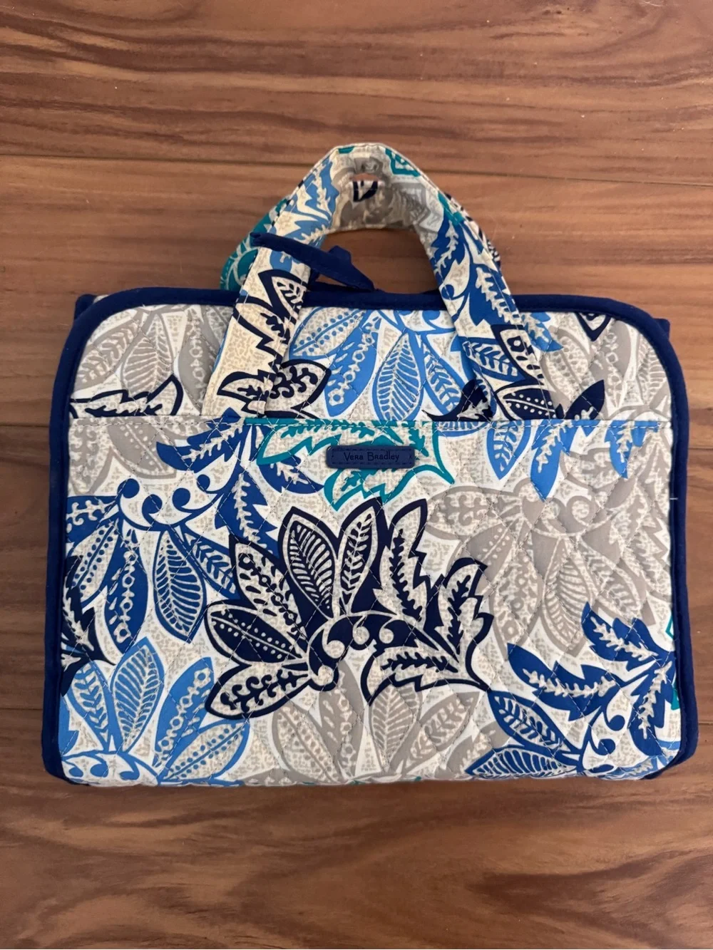 Vera Bradley Hanging Travel Organizer Quilted Toiletry Bag Blue Green Floral